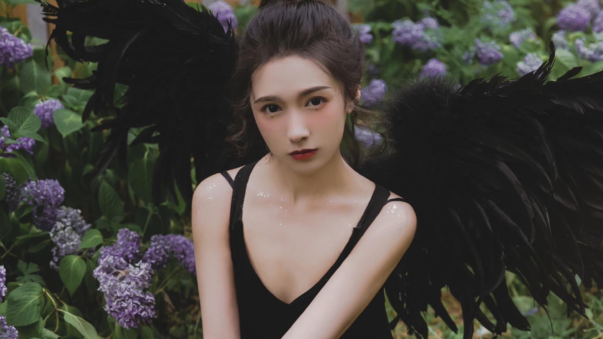 开云网页版登录入口-乔治攻防一体快船防守效率提升，快船乔治伤病